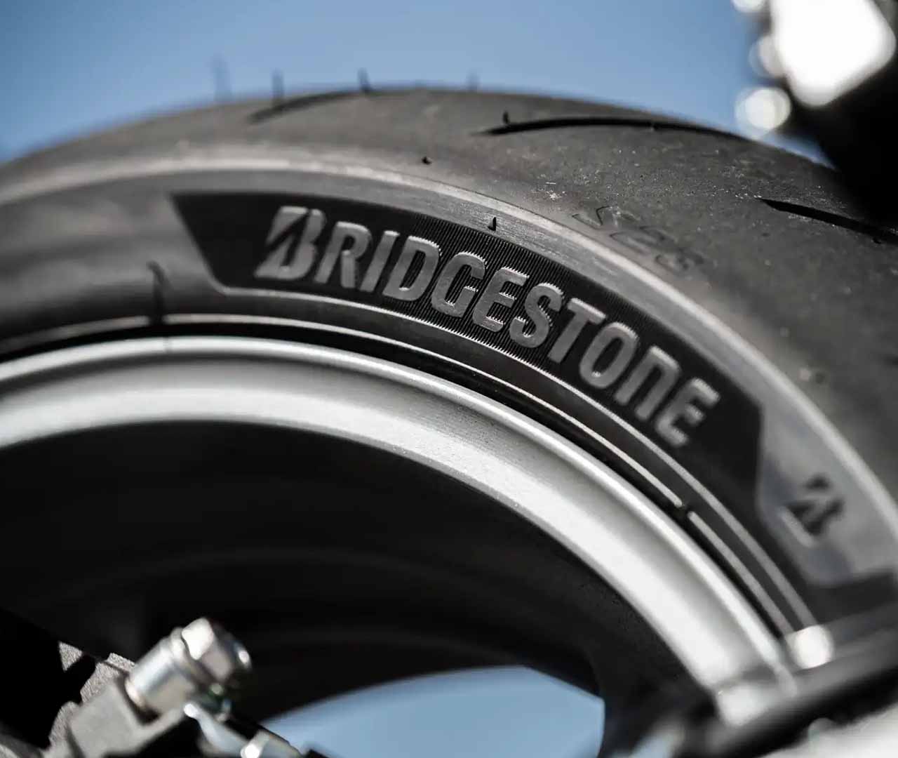 Bridgestone motorbanden