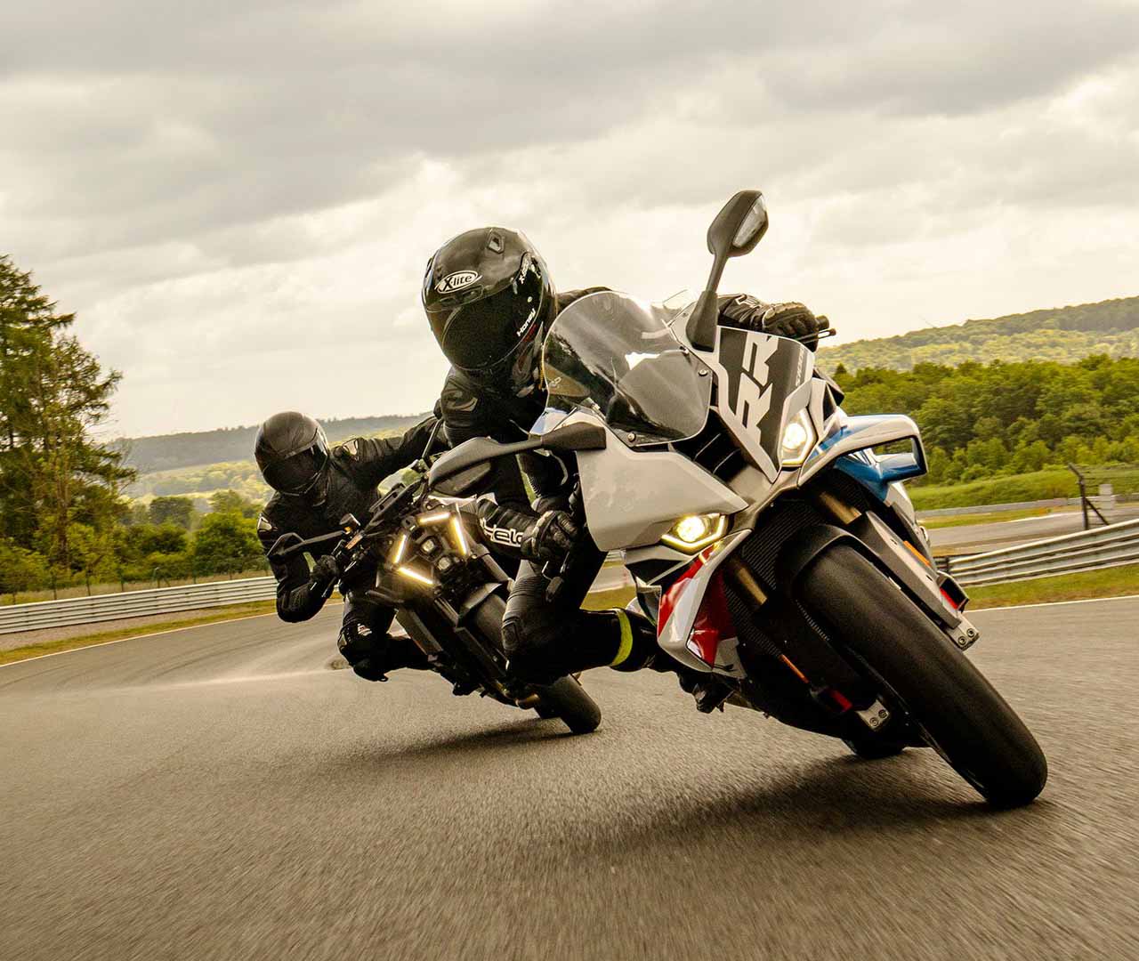 Continental motorbanden